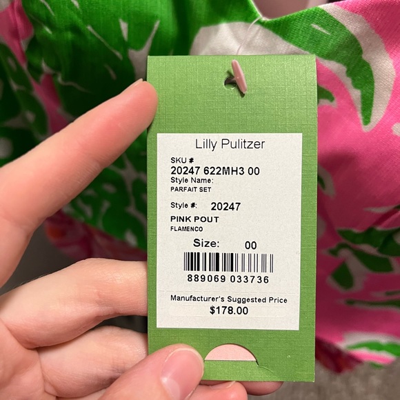 Lilly Pulitzer set - Picture 5 of 5
